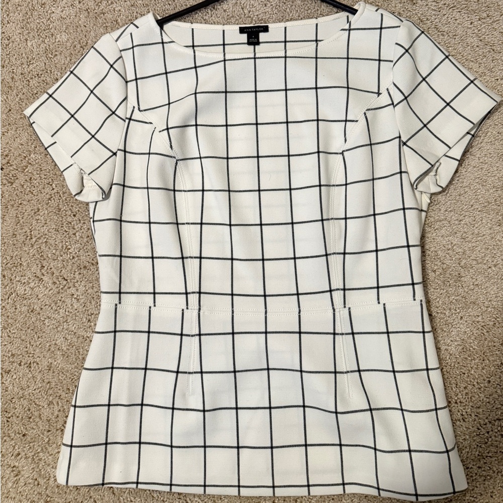 Ann Taylor White and Black Grid Pattern Top